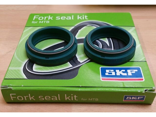SKF Fox 40mm Low Friction Seal Kit 2015 - 2017 click to zoom image