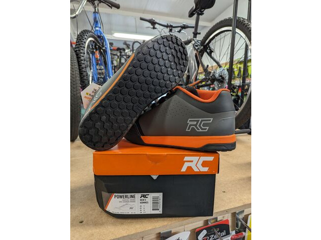Ride Concepts Powerline Shoes Flat Pedal D30 in Charcoal - Orange Size UK10 click to zoom image