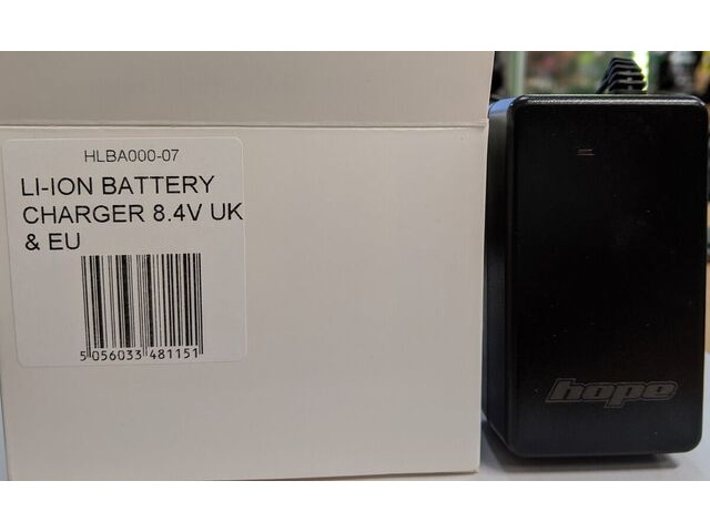 HOPE Li-Ion UK Replacement Battery Charger 8.4V click to zoom image