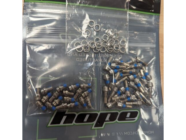 HOPE F22 Replacement Pedal Pins and Washers click to zoom image